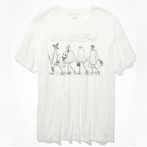 American Eagle Oversized Halloween
Skeleton Graphic Tee Medium NWT